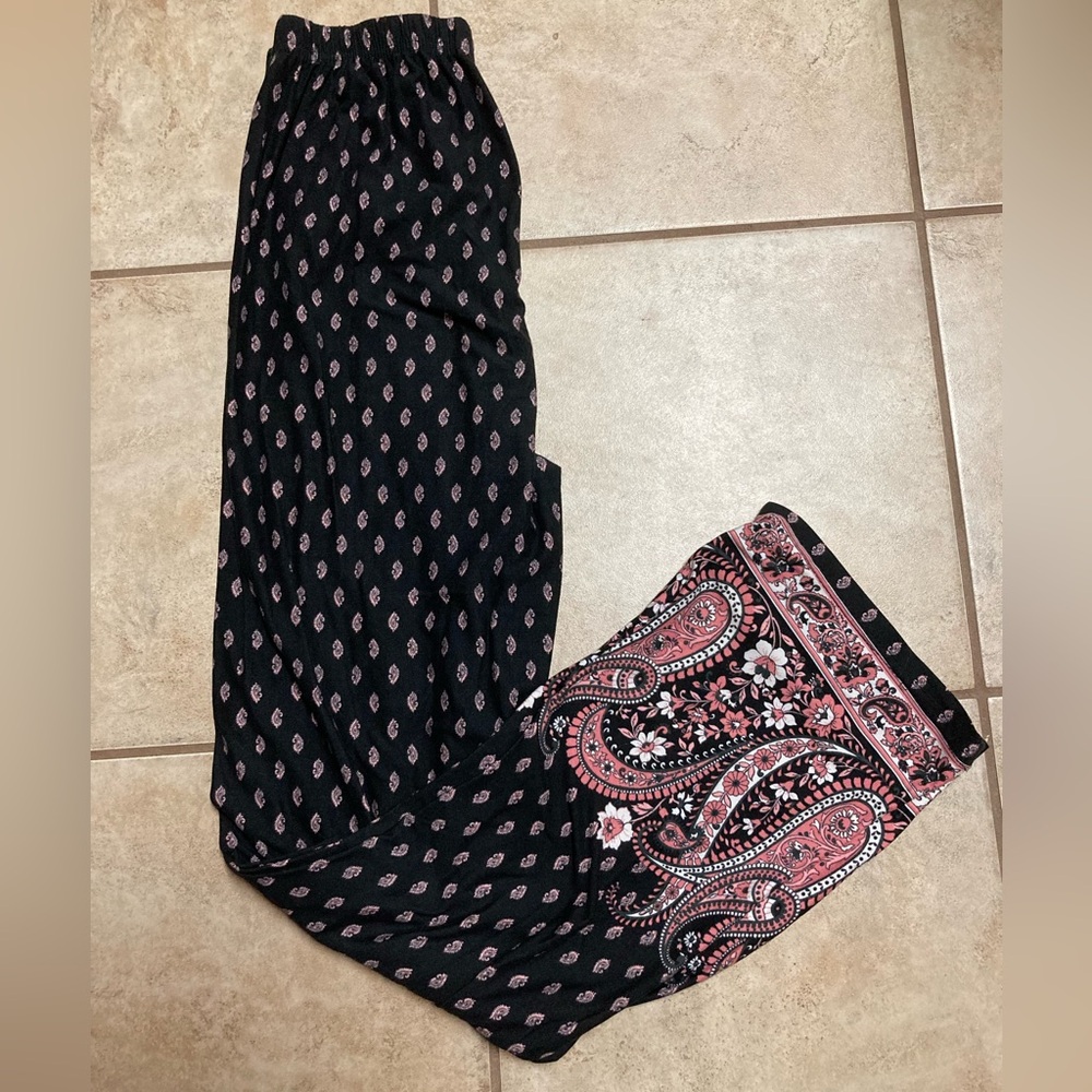 Body Touch Premium Collection loungewear - Picture 2 of 7